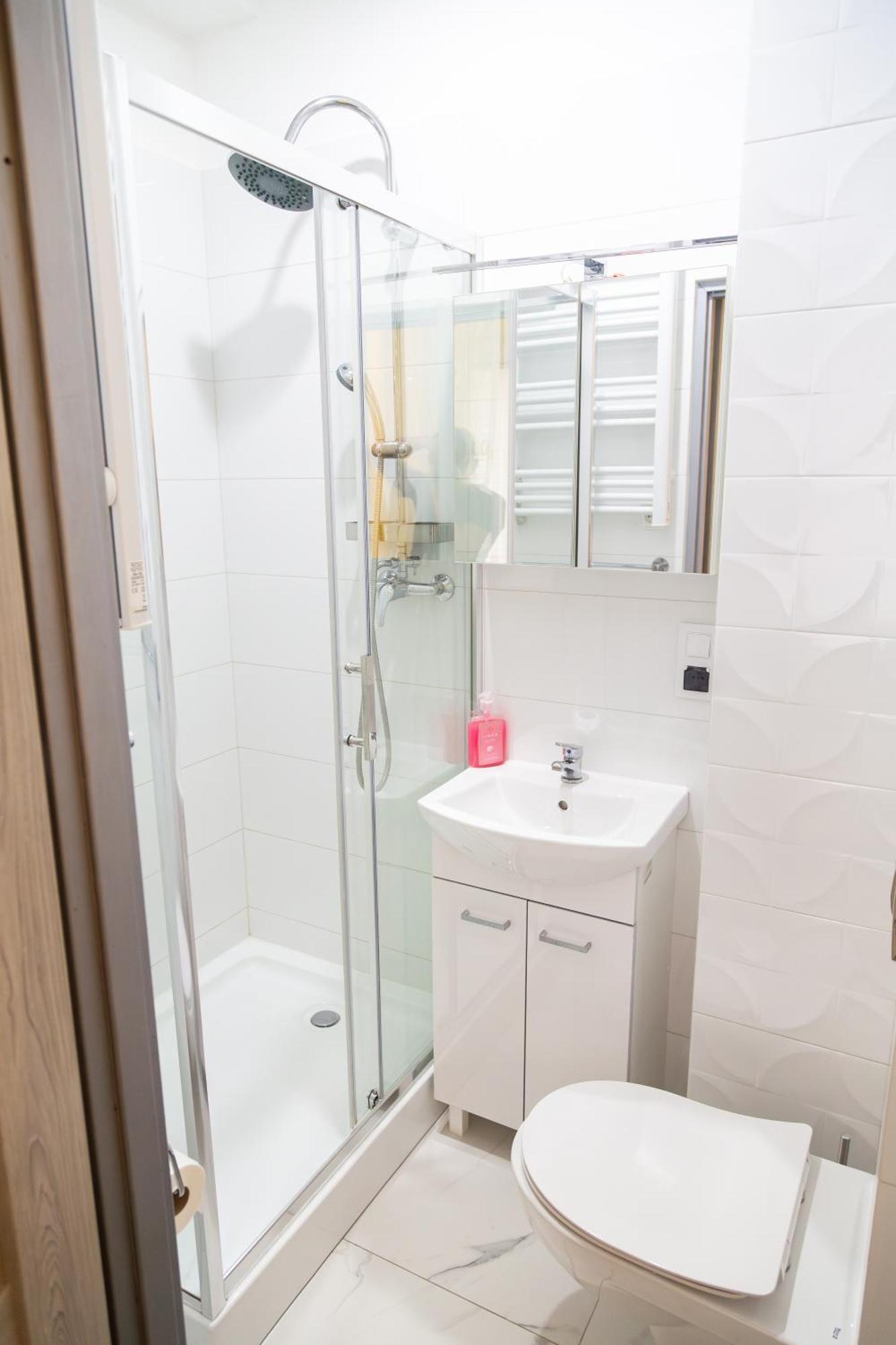Apartament Przy Rynku ออสตรอเวียตซ์ชเวียนตอกชิสกี ภายนอก รูปภาพ